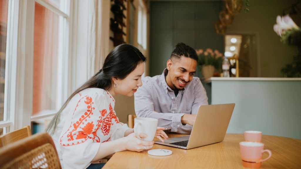 How To Get Rich: 7 Steps You Can Take To Become Wealthy